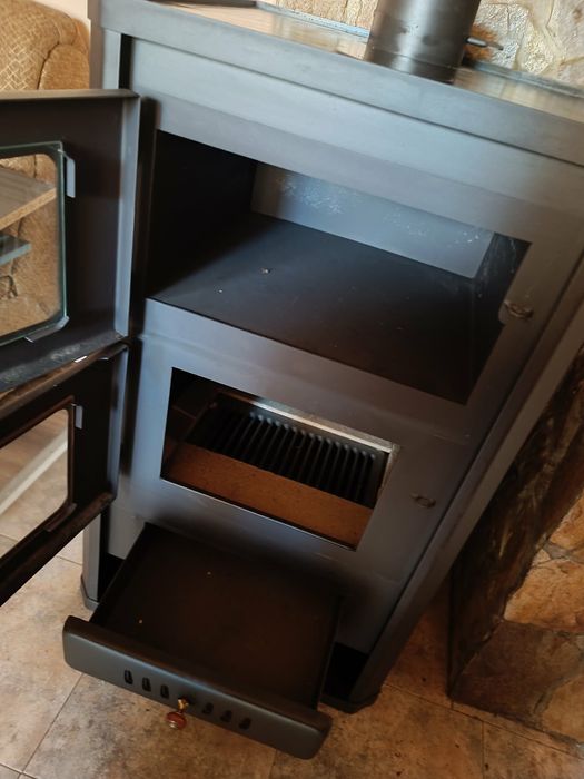 Камина с фурна на дърва с водна риза Prity FG W15