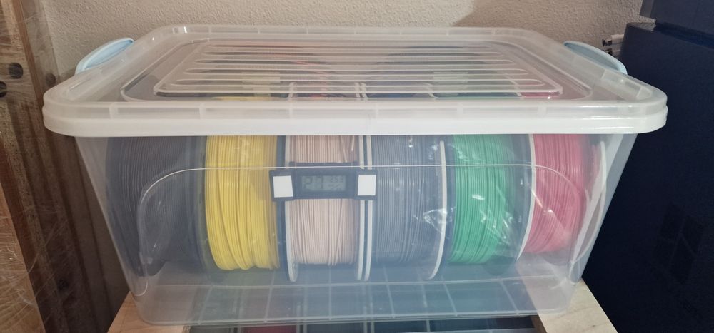 Cutii etans depozitare filamente imprimante 3d, cu garnituri din TPU Bambu Lab
