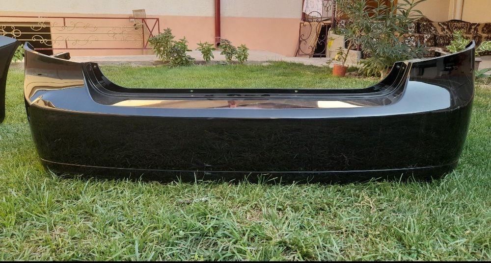 Бампер жентра чёрный