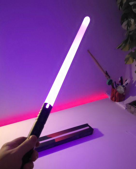 Lightsaber Star Wars - 64 cm - Idee Cadou - Sabie Laser luminoasa RGB