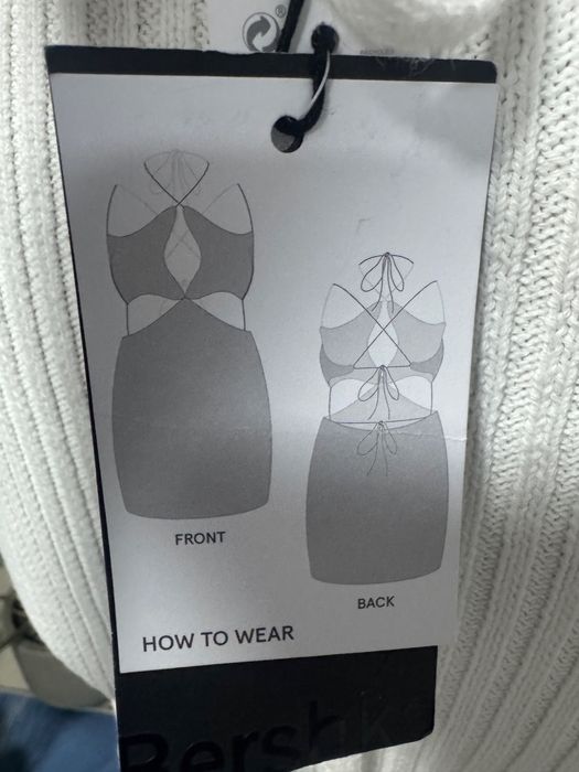 Rochie scurta de plaja Bershka cu decupaje din tricot mărimea S