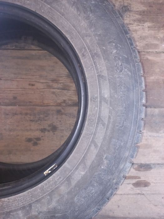 Продам шины нокиан