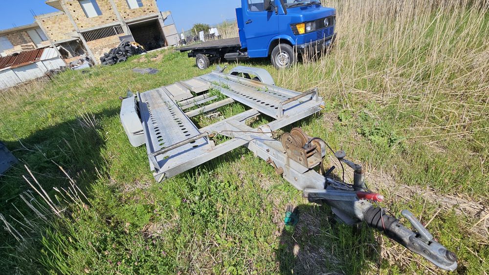 Ремърке платформа