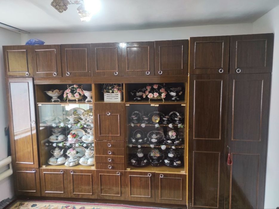Стенка продаётся