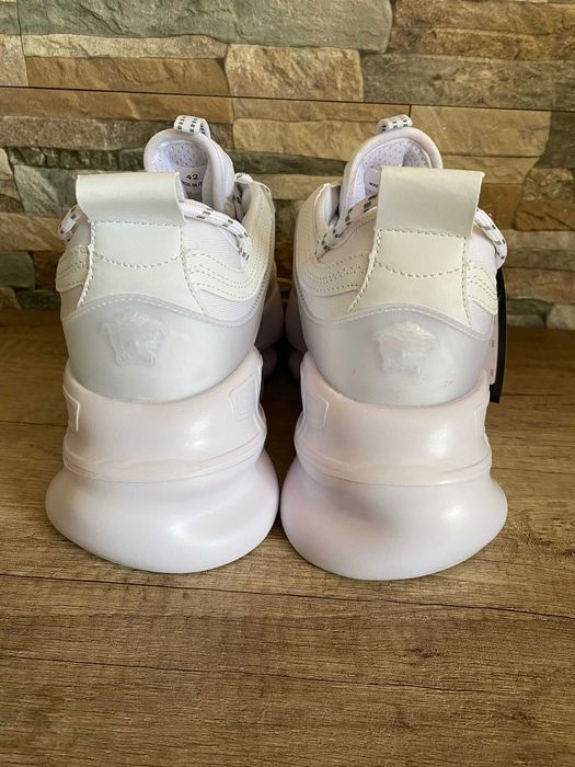 Versace Chain Reaction 42
