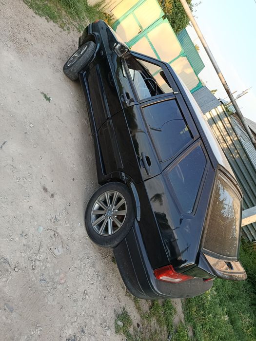 Продам ваз-2114 .