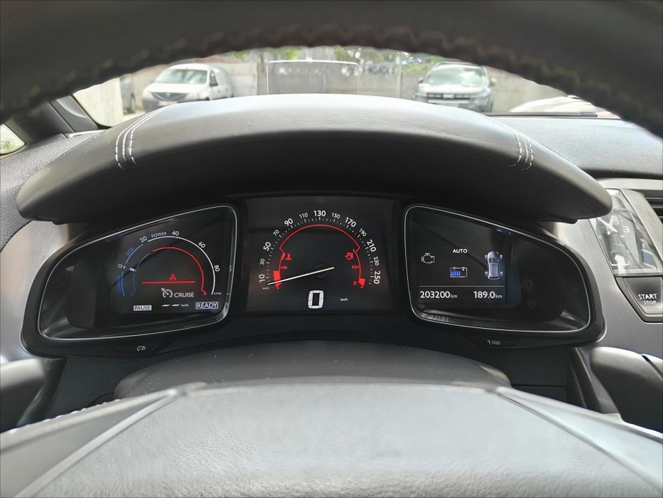 Citroen DS5 Hybrid4  2012