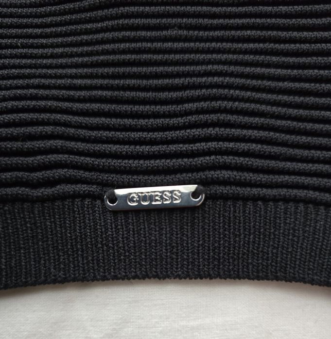 Guess корсет - топ,чисто  нов,оригинален