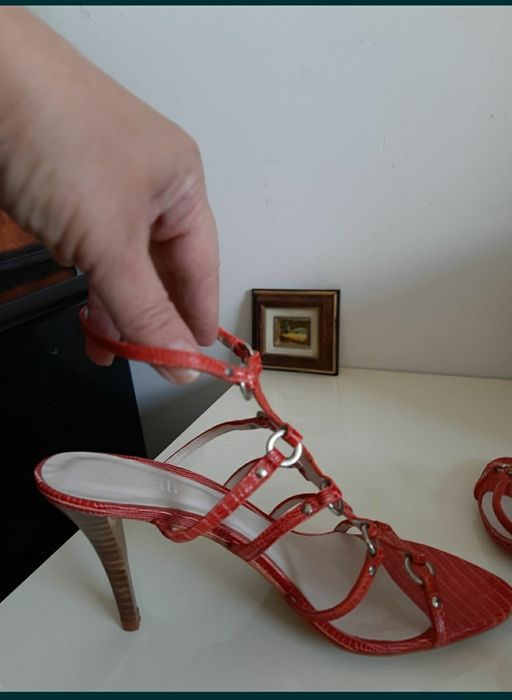 Sandale Minelli boutiq,noi,piele naturala,corai,splendide 38