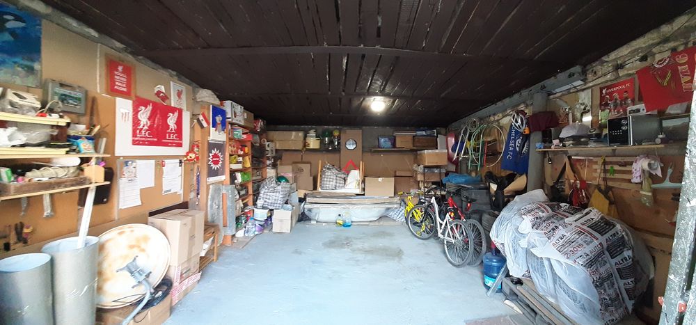 Продам гараж в центре города