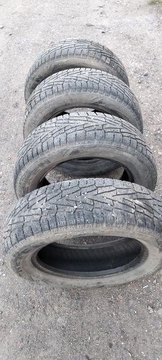 Продам резину R17