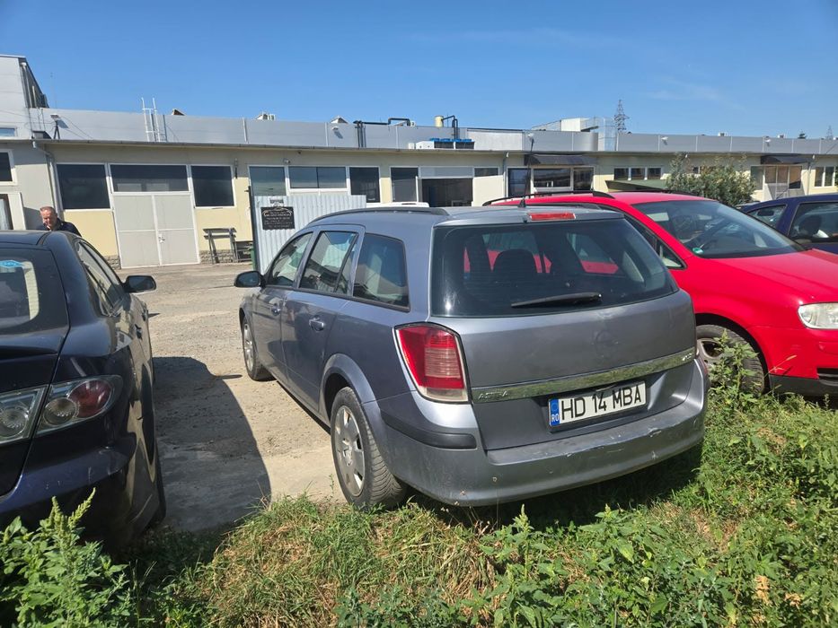 Vând Opel Astra H