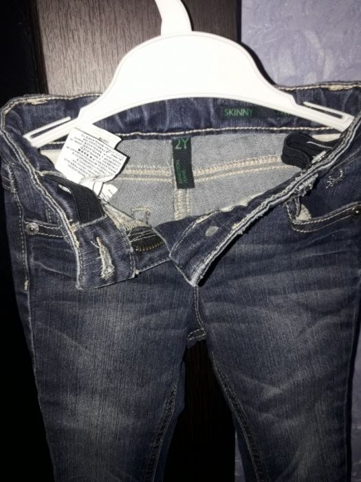 Джинсы фирменные