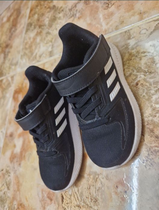 Adidasi ADIDAS , unisex,  impecabili , marime 26