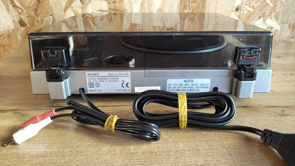 pickup marca Sony PS-J20 semiautomat