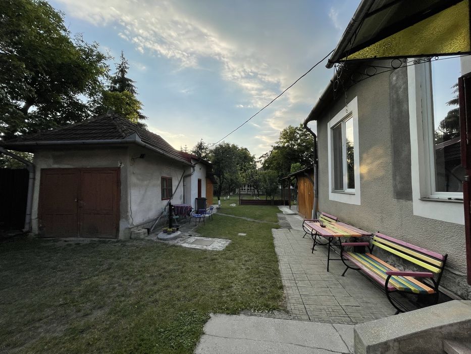 Vând Casă Ultracentrală în Orașul Brad – 1.246 mp
