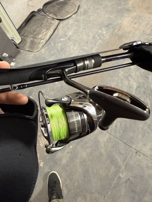 Продавам Shimano Twin Power C3000 FE (2024) и Tailwalk Hi-Tide SSD 83ML Bulgaria Special