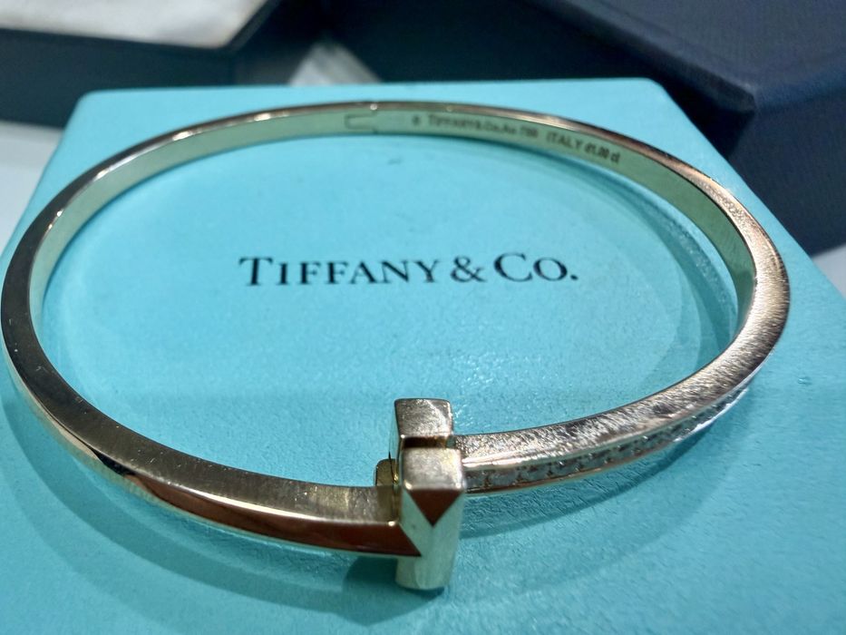 Tiffany & Co  гривна 18 карата