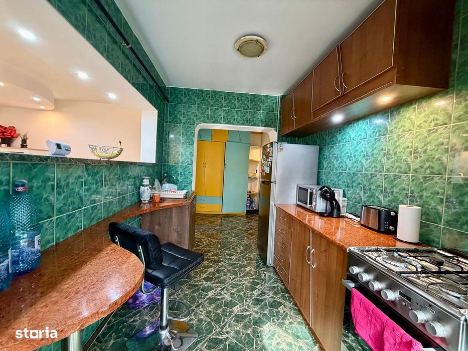 Apartament 2 camere, DECOMANDAT, ETAJ 1, bloc 1981, Nicolina