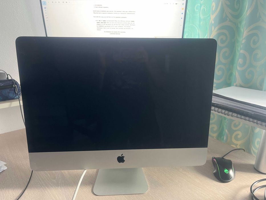 iMac 21.5 ,Intel Core I5 2.3 GHz, 64 MB Intel Iris Plus Graphics 640