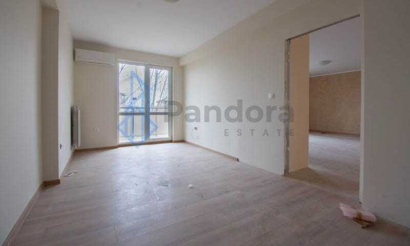 Дава се под наем Едностаен апартамент в София, Витоша - 40 кв.м за 300 € - Снимка #4