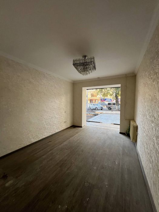 Продается нежилое помещение 40м2, ор-р: Чинабад