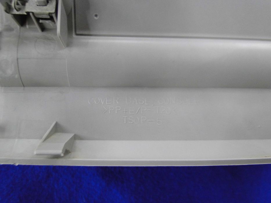 Детали салона Lexus RX350