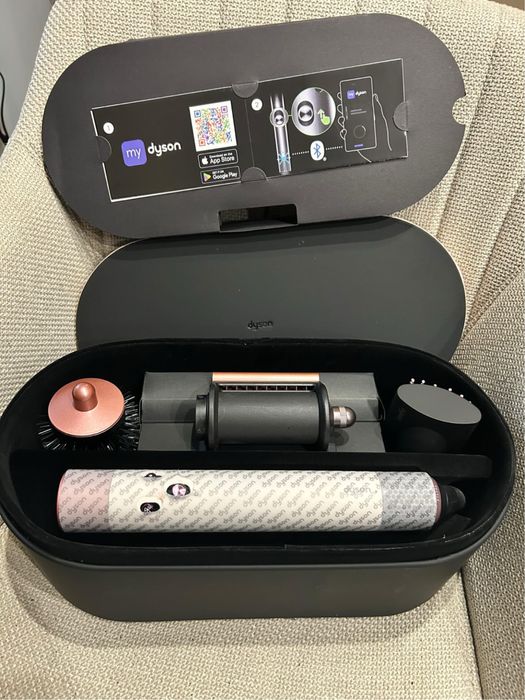 ЧИСТО НОВ ! Dyson airwrap ID rose gold