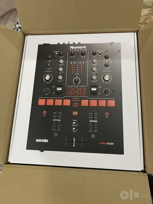Numark Scratch Mixer