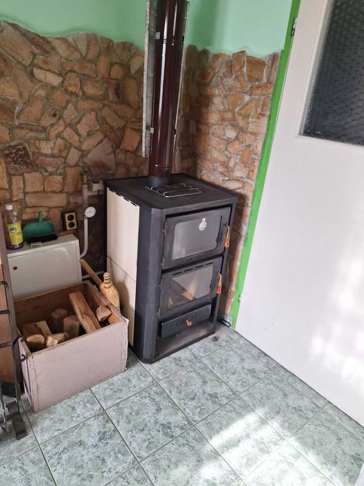 къща в с.камено поле,общ.роман