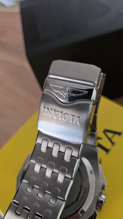 НОВ Часовник INVICTA Akula 48 мм