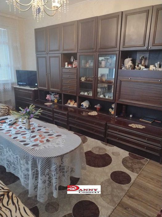 Двустаен ремонтиран апартамент в гр. Павликени