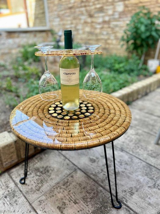 Сгъваема Маса от Епоксидна смола с коркови тапи