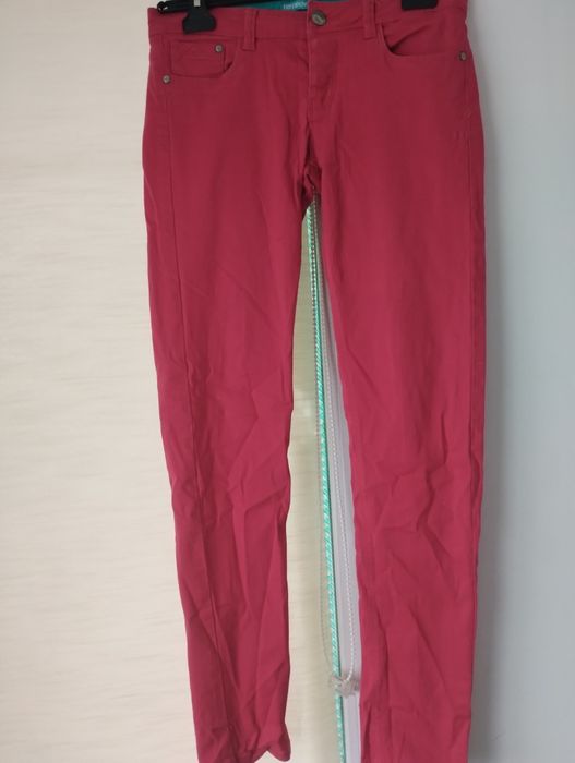 Pantaloni bumbac tip jeans,croiala tip skinny fit,închidere cu nasturi,terranova