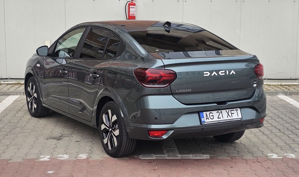 Vand Logan Journey+ 2025 Ediție Limitata XX GPL de fabrica