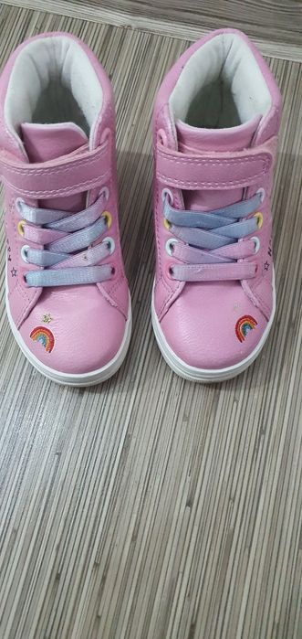 Tenesi NEXT marimea 6 și Baby Avus