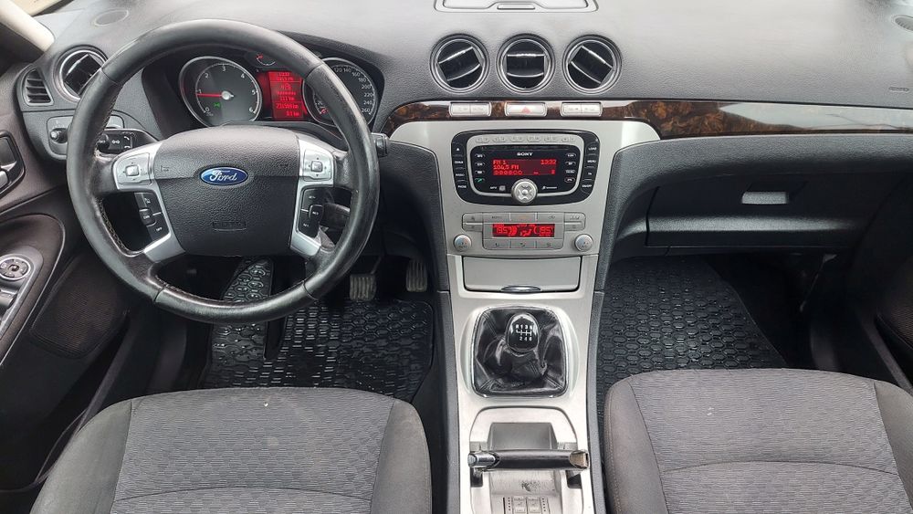 Ford GALAXY GHIA an 2009  2.0 d  140cai  7 locuri EURO 4