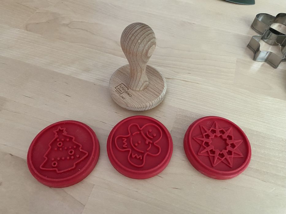 Форма за air fryer, коледни форми за бисквити, нож за пица и др