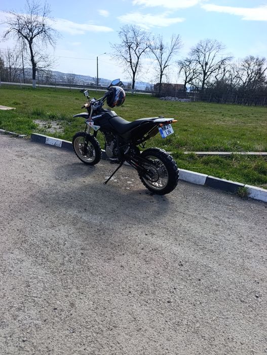 Beta 350 Suzuki înscris.