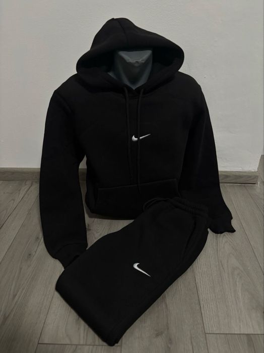 Trening nike hanorac + pantaloni