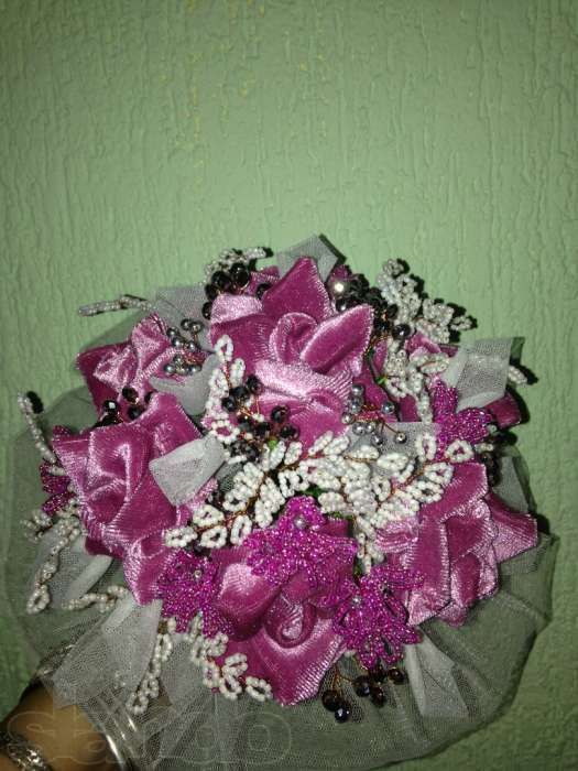 Свадебные букеты из бисера