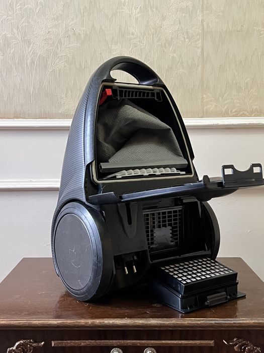 Пылесос Bork V505