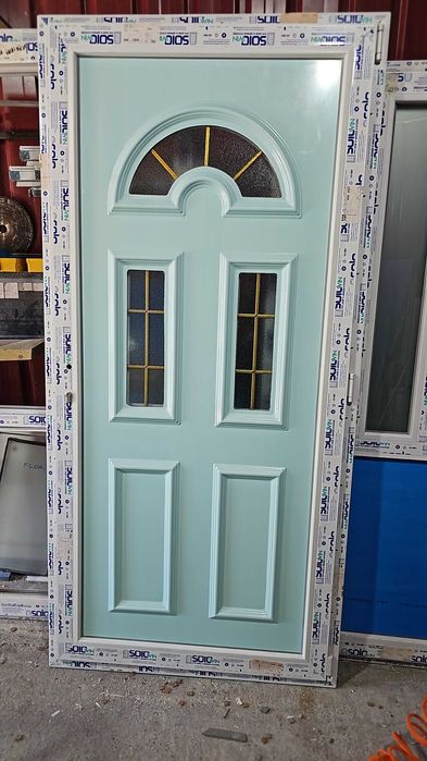 Usi de termopan exterior/interior.