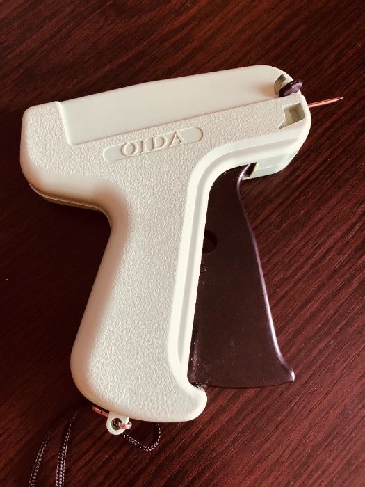 этикет пистолеты для крепления бирок к одежде +1000тыс.биркодерж.