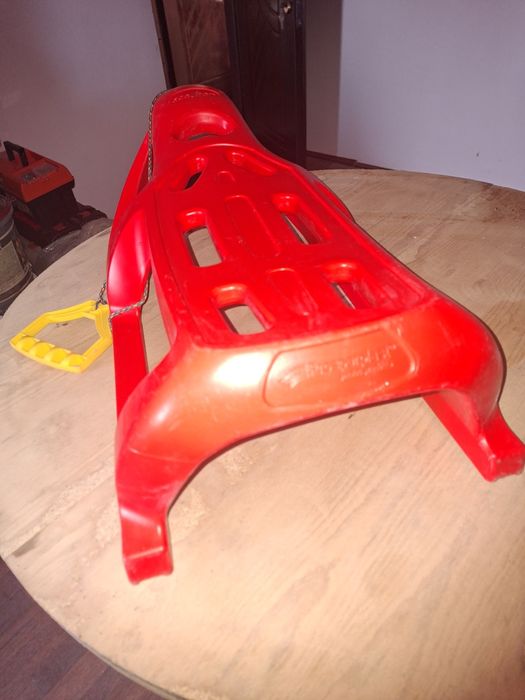 Sanie SEA LION, roșie