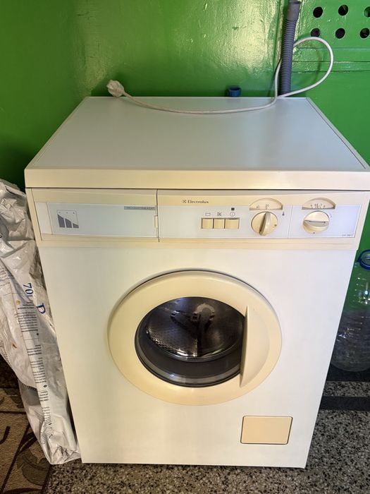 Electrolux EW 508 F – работеща, с нова помпа