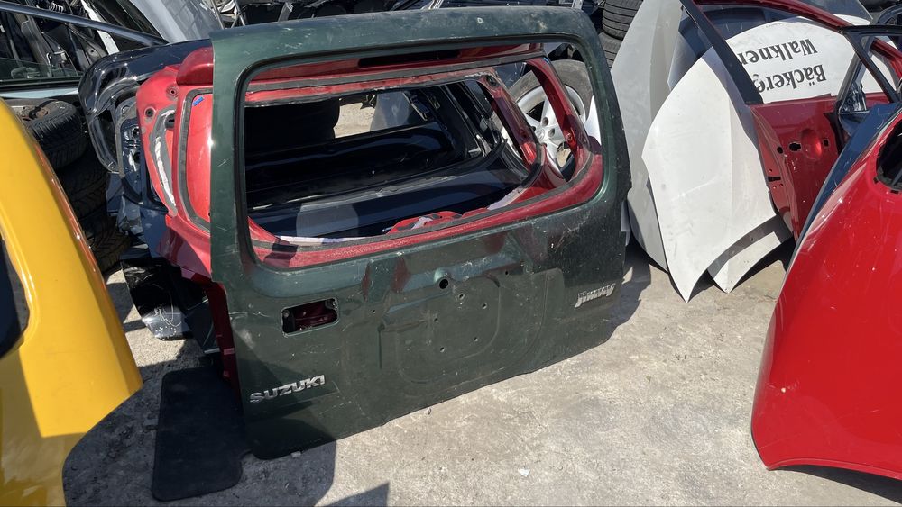 3 броя багажна врата Suzuki Jimny 3 (1998-2017)