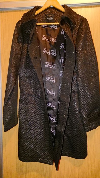 Плащ женский для взрослого.