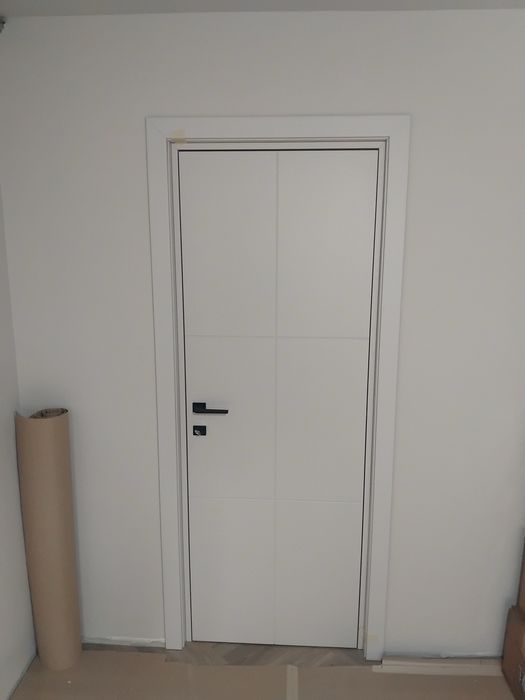 Montaje mobila și usi