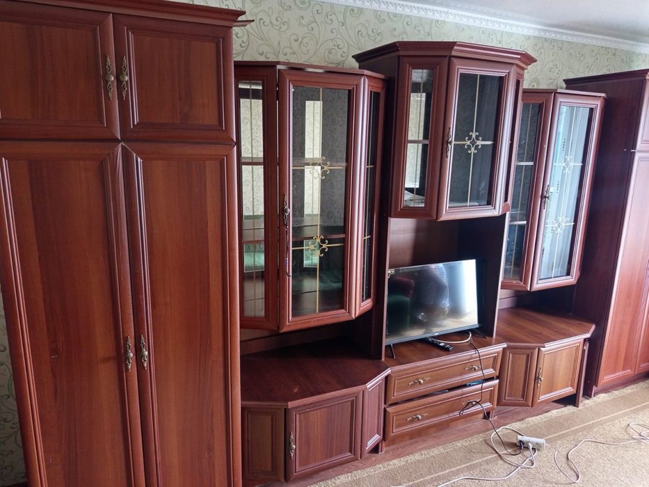 Продам стенку для гостинной